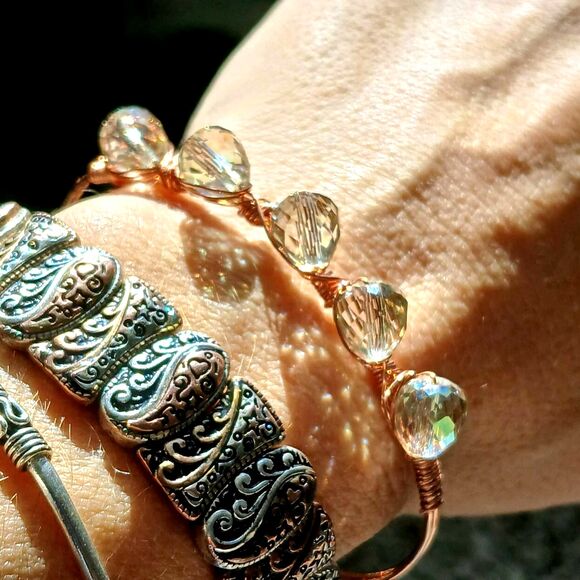 Multifaceted Glass Beaded Copper Bangle Wire Wrapped 7 - Picture 6 of 6